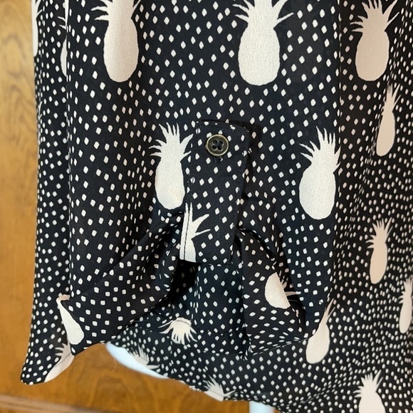 Mix by 41 Hawthorn Pineapple Print Top - EUC - Picture 3 of 6